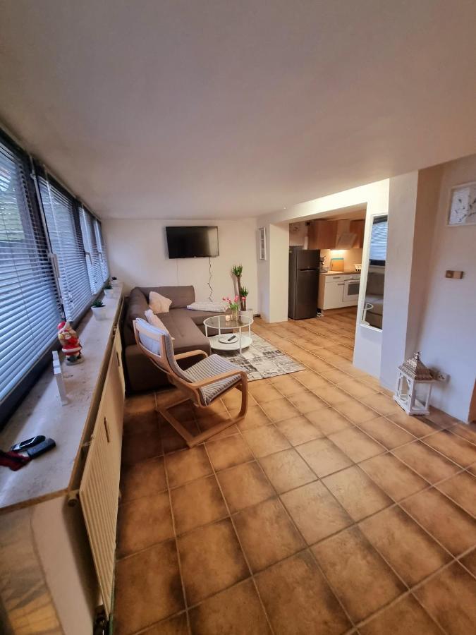Souterrainwohnung Zentrale Lage In Detmold Ngoại thất bức ảnh